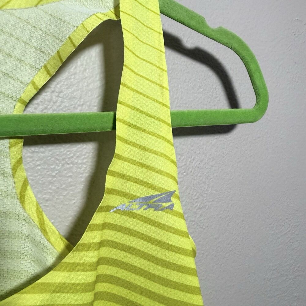 Altra Womens Sz S Tank Top Performance Running Yellow Stripe Shirt Singlet - Picture 4 of 6